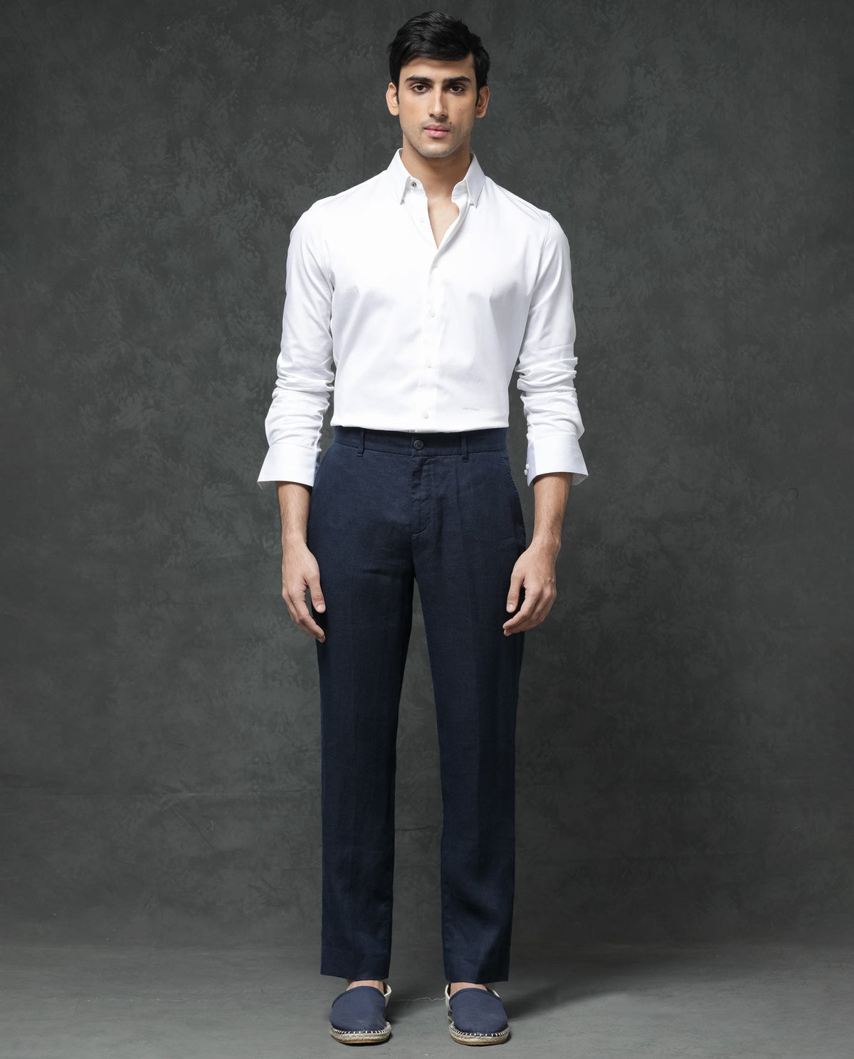 Rare Rabbit Men's Arcelo Navy Linen Plain Regular Fit Trouser