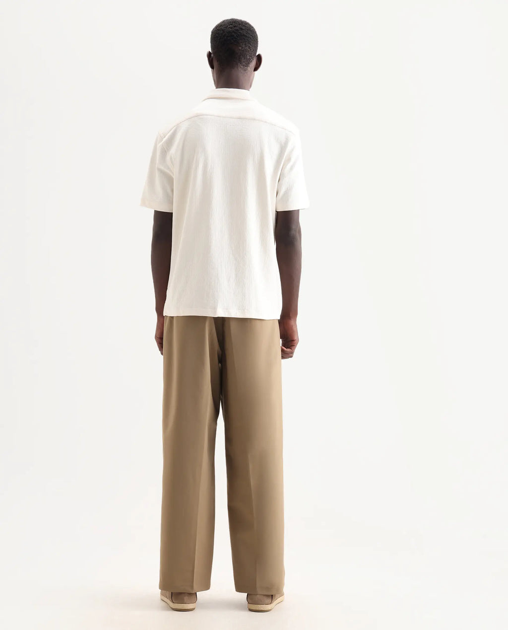 Rare Rabbit Men's Brelint Khaki Linen Blend Plain Relaxed Fit Trouser