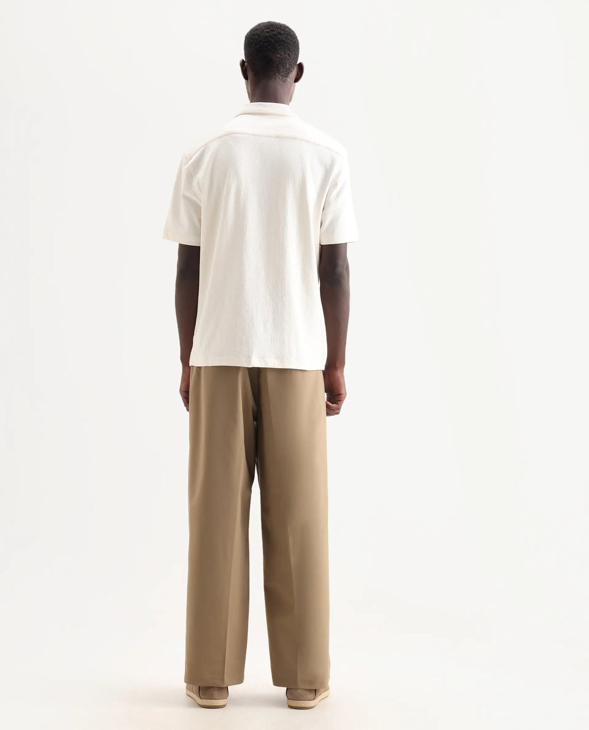 Rare Rabbit Men's Brelint Khaki Linen Blend Plain Relaxed Fit Trouser