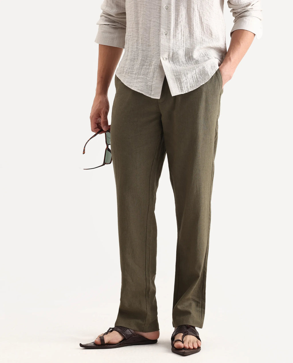 Rare Rabbit Men Chinio Dark Olive Linen Blend Drawstring Closure Plain Trouser