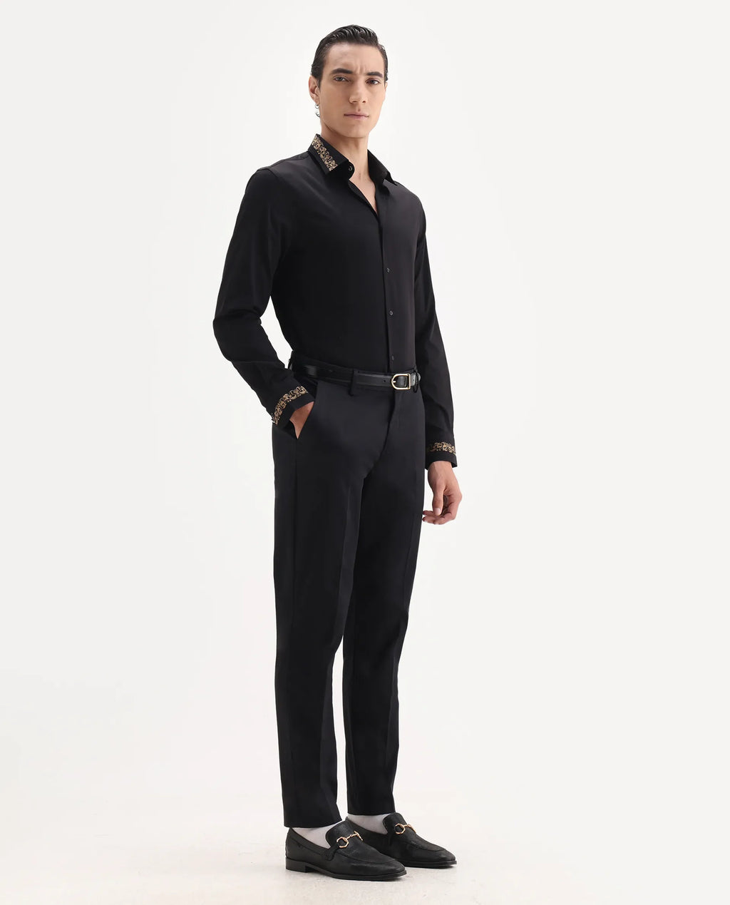 Rare Rabbit Men's Comotel Black Linen Blend Plain Regular Fit Trouser