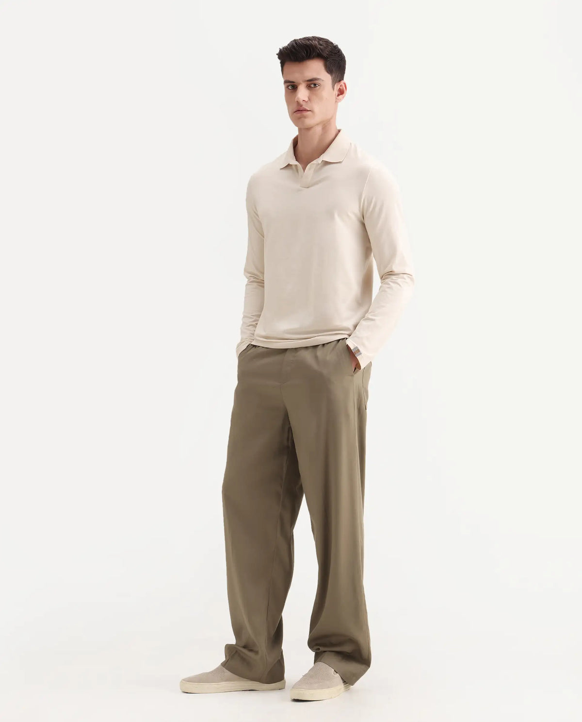 Rare Rabbit Men's Essot Khaki Excel Blend Plain Baggy Fit Trouser