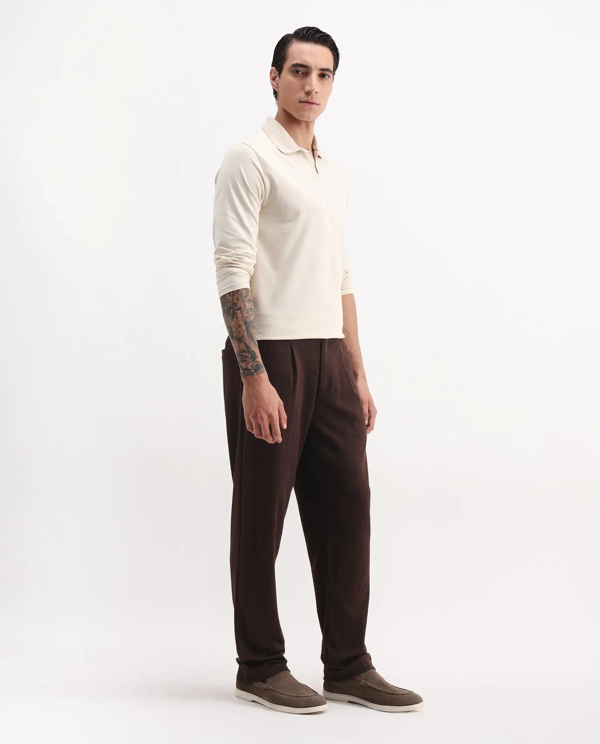 Rare Rabbit Men's Keloe Dark Brown Cotton Blend Plain Relaxed Fit Trouser
