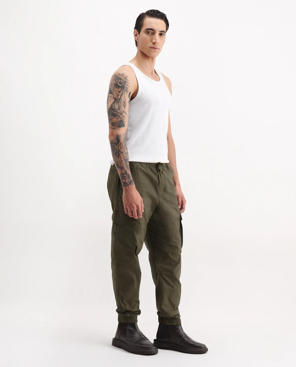 Rare Rabbit Men's Korb Light Olive Cotton Blend Plain Relaxed Fit Trouser