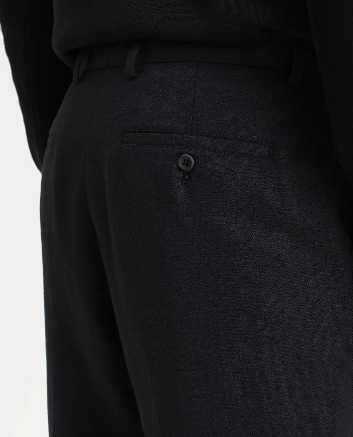 Rare Rabbit Men's Masoni-B Black Linen Blend Plain Relaxed Fit Trouser