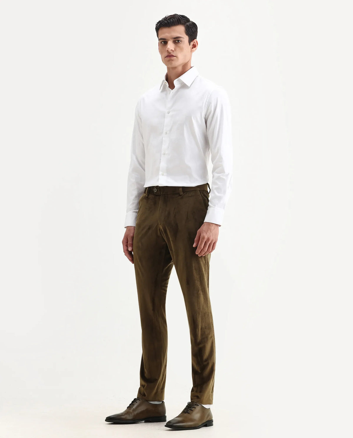 Rare Rabbit Men's Ozzy Olive Cotton Plain Slim Fit Trouser