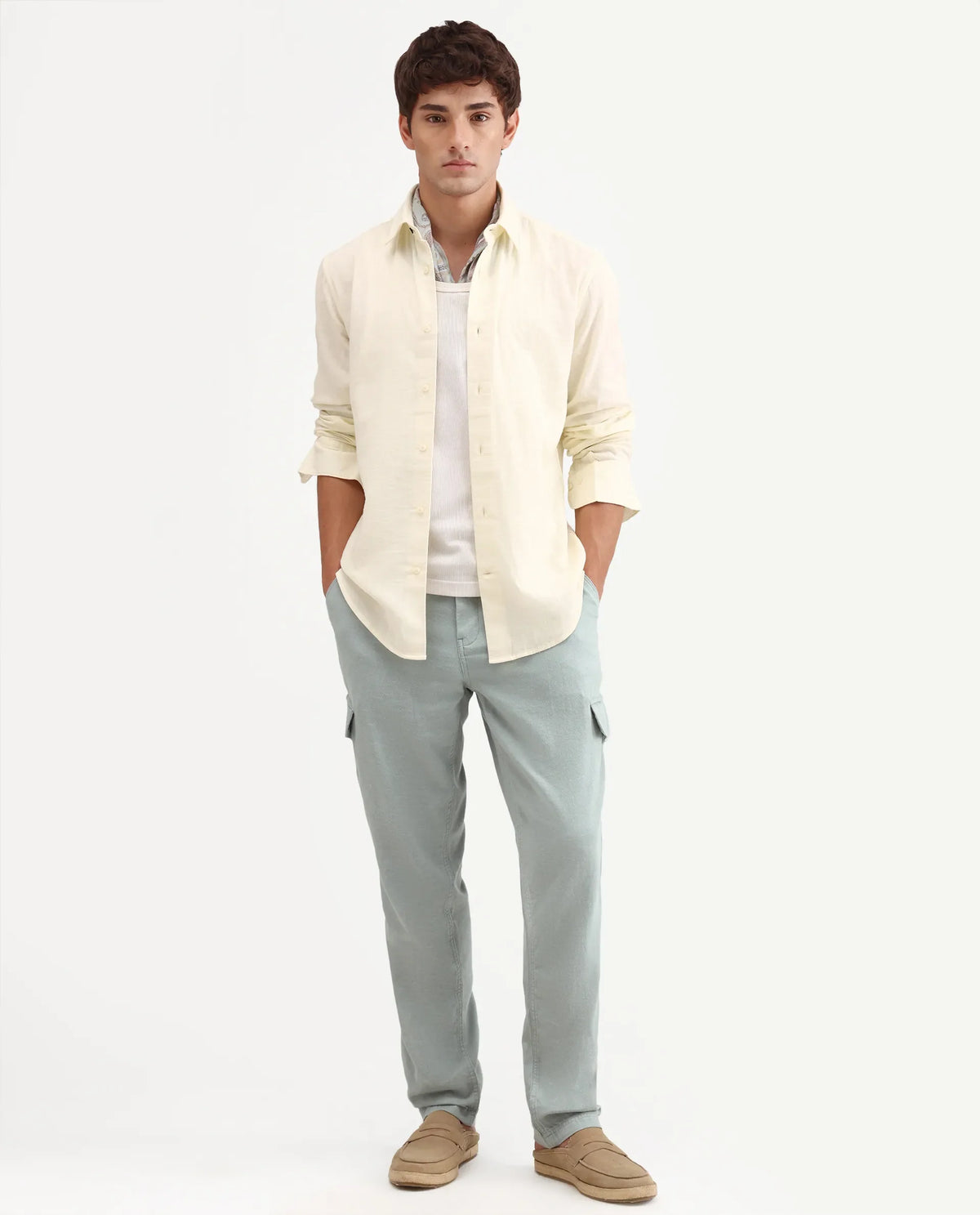 Rare Rabbit Men's Haxlr-B Dusky Green Cotton Blend Fabric Regular Fit Plain Cargo Trouser