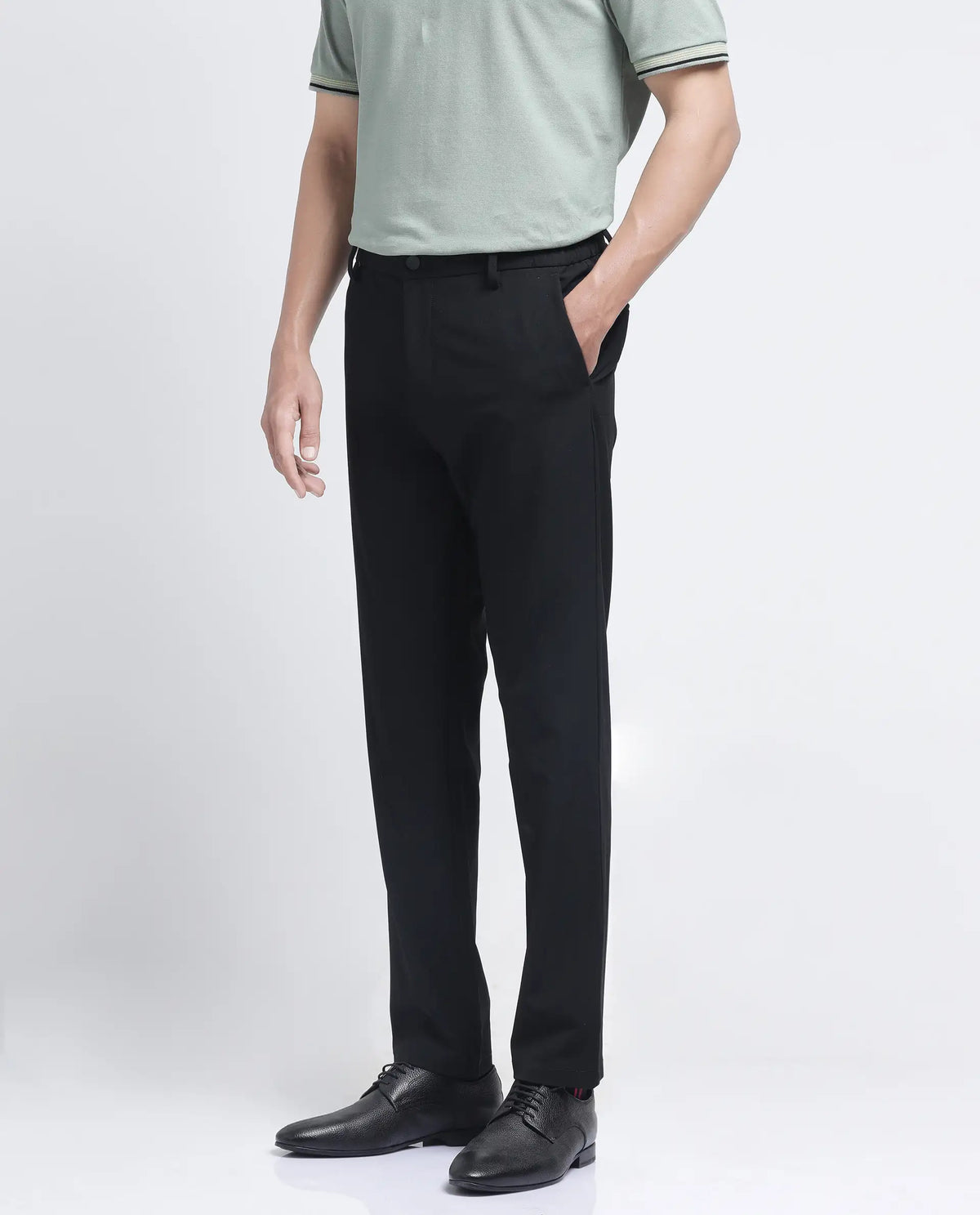 Rare Rabbit Men's Travel-26R Black Polyester Blend Plain Regular Fit Trouser