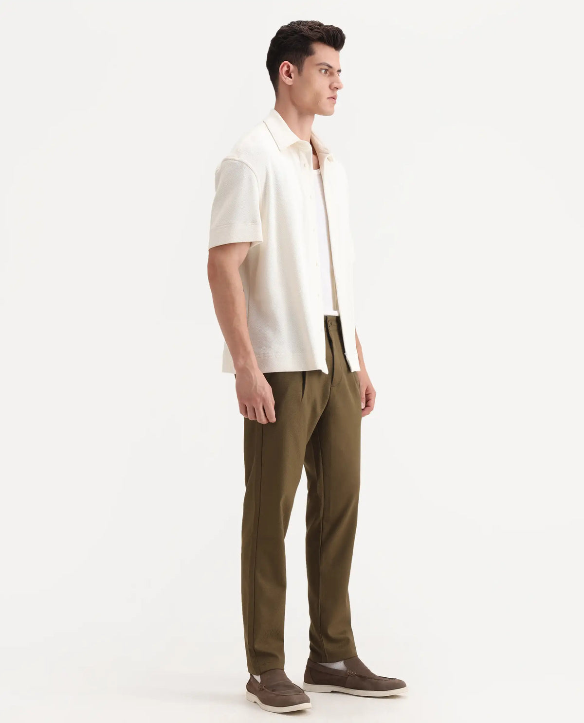 Rare Rabbit Men's Tula Light Olive Polyester Blend Plain Relaxed Fit Trouser