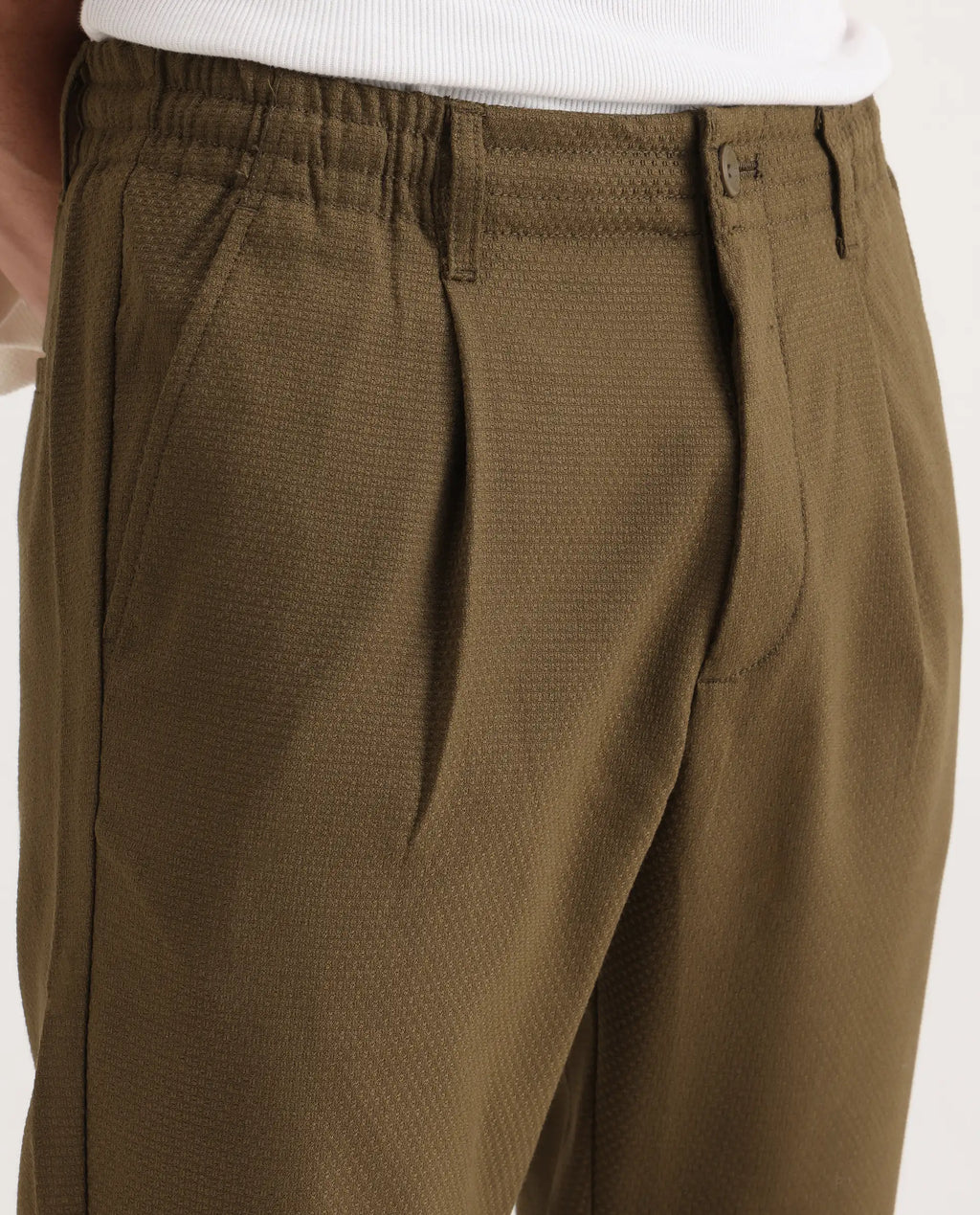 Rare Rabbit Men's Tula Light Olive Polyester Blend Plain Relaxed Fit Trouser