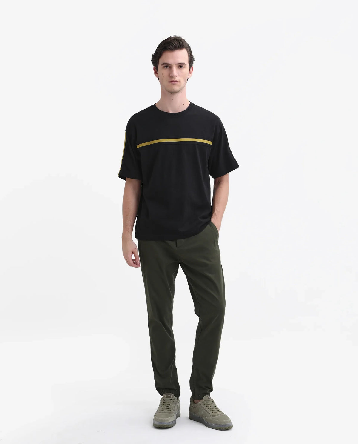 Rare Rabbit Men's Zade - Olive Linen Blend Plain Regular Fit Trouser