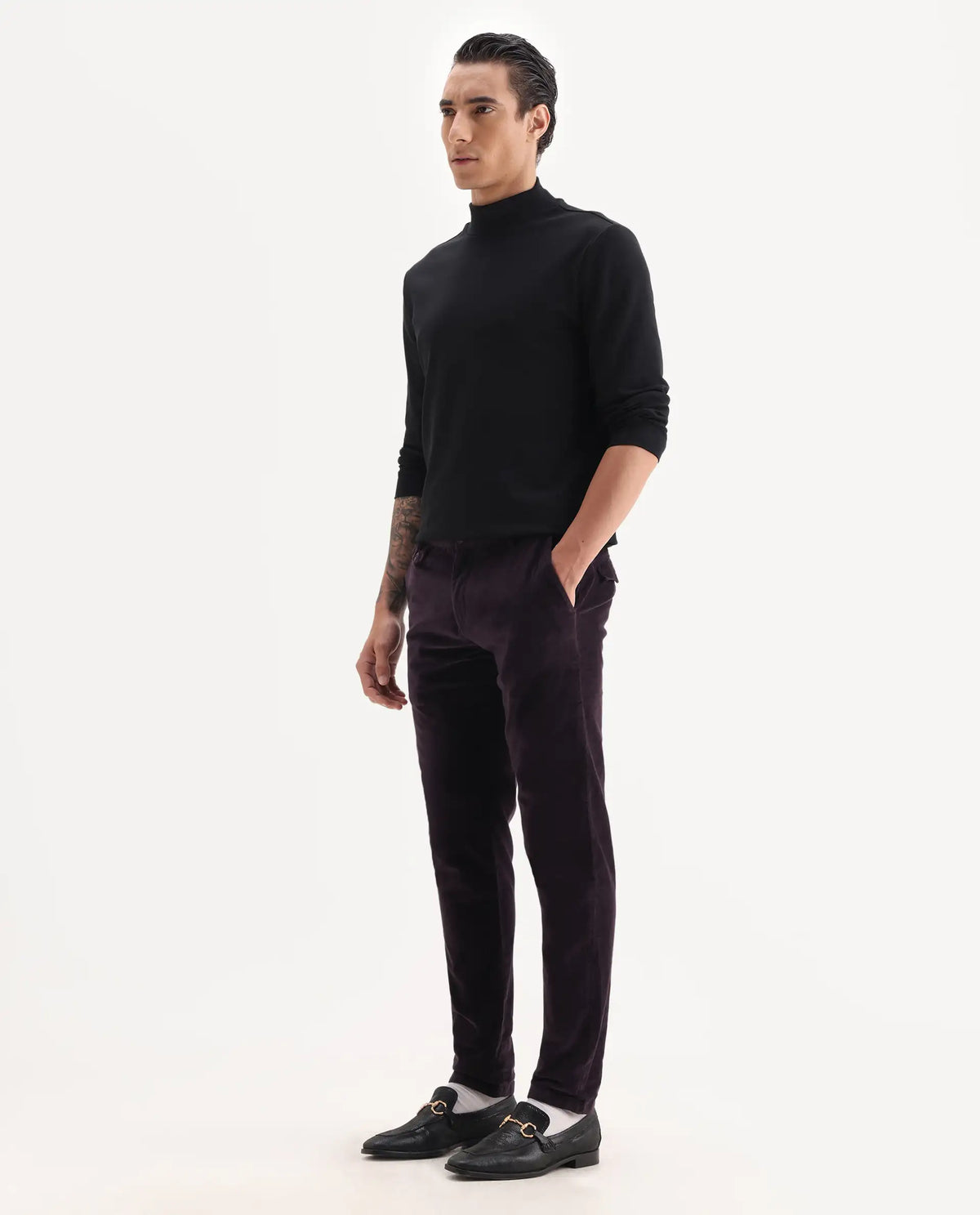 Rare Rabbit Men's Cloy Purple Cotton Plain Regular Fit Trouser