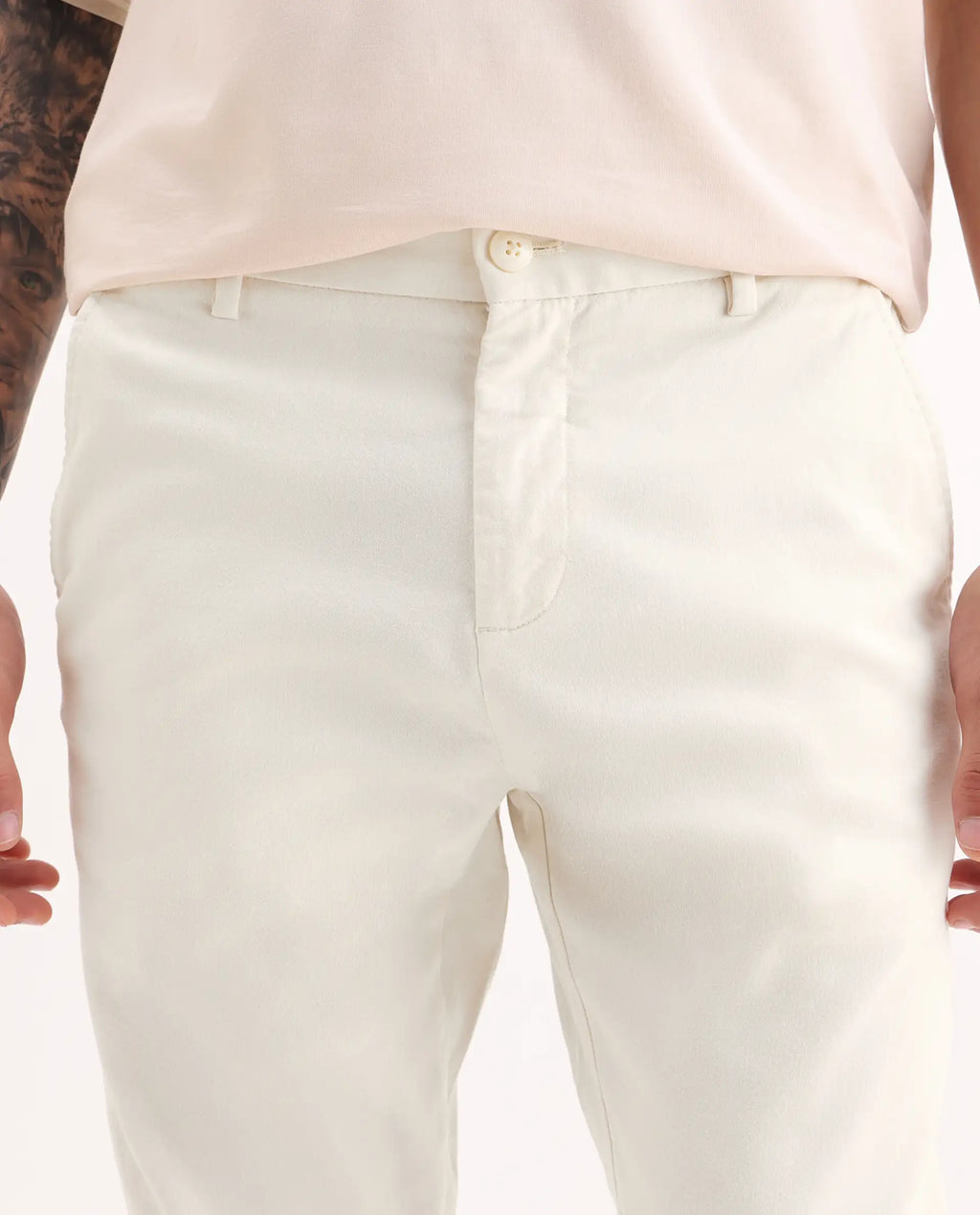 Rare Rabbit Men's Zade White Linen Blend Plain Regular Fit Trouser