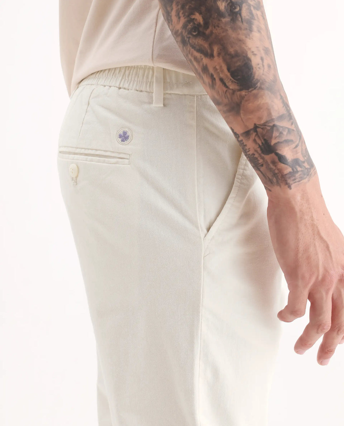 Rare Rabbit Men's Zade White Linen Blend Plain Regular Fit Trouser